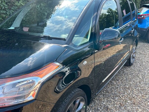 Used Citroen C3 Picasso 2017 for sale - 75444177: Photo 25