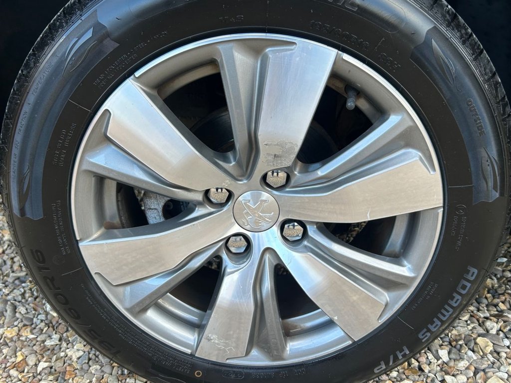 Used Peugeot 2008 2014 for sale - 77855425: Photo 8