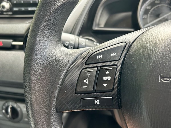 Used Mazda Mazda2 2015 for sale - 75086985: Photo 13