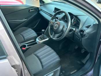 Used Mazda Mazda2 2015 for sale - 75086985: Photo