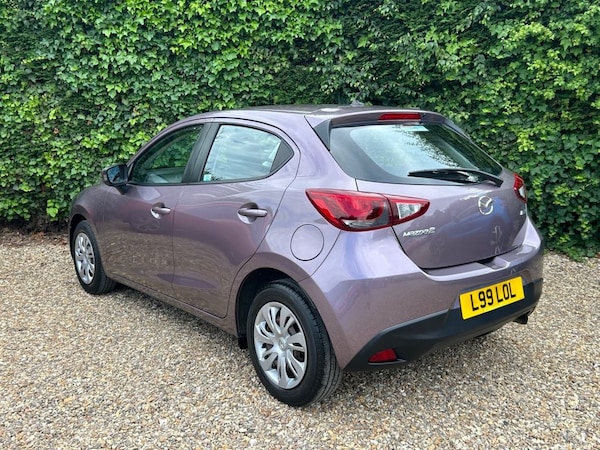 Used Mazda Mazda2 2015 for sale - 75086985: Photo 5