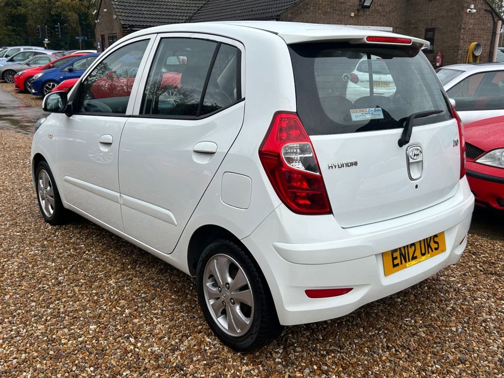 Used Hyundai i10 2012 for sale - 76315726: Photo 4