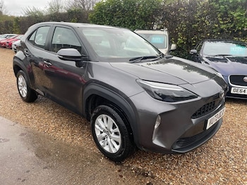 Used Toyota Yaris Cross 2023 for sale - 76760693: Photo