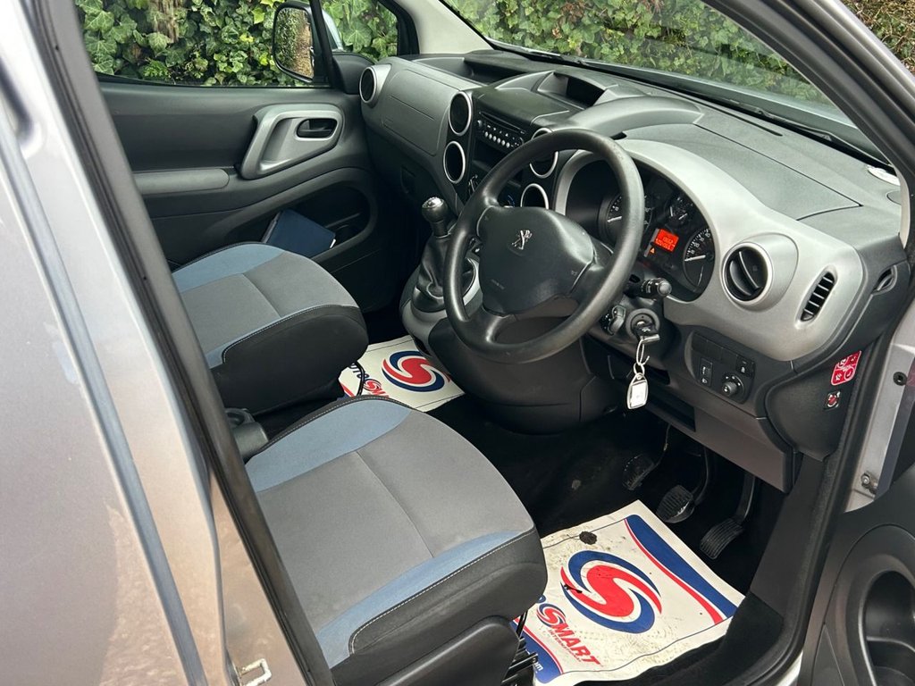 Used Peugeot Partner Tepee 2015 for sale - 77199848: Photo 10