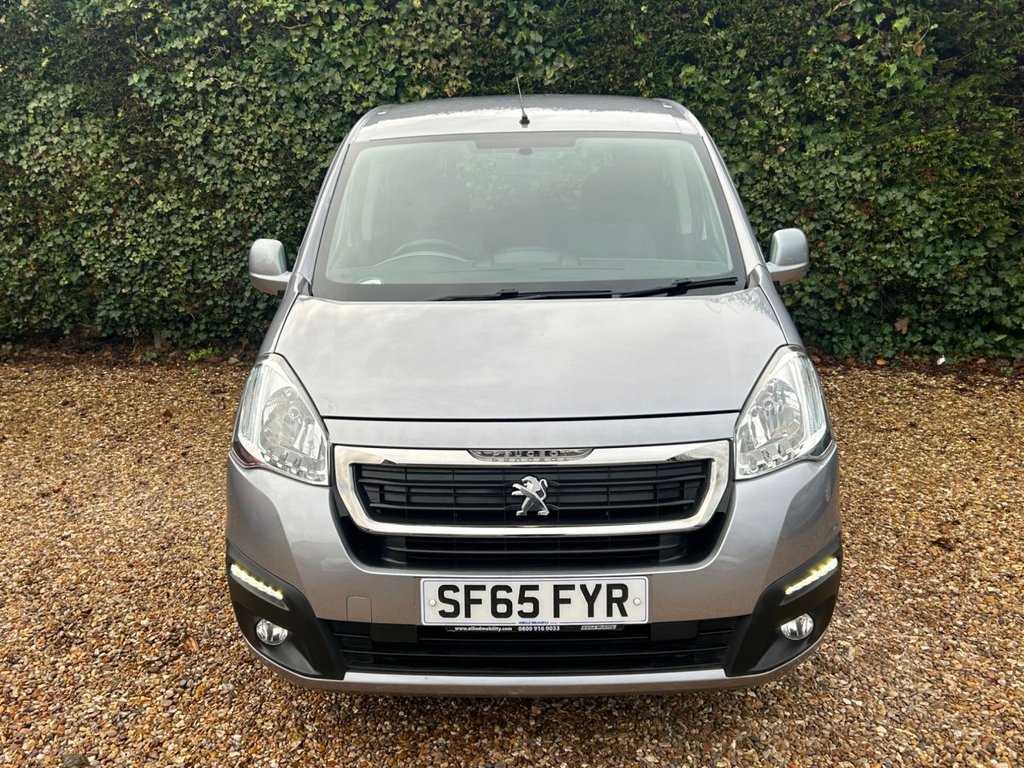 Used Peugeot Partner Tepee 2015 for sale - 77199848: Photo 2