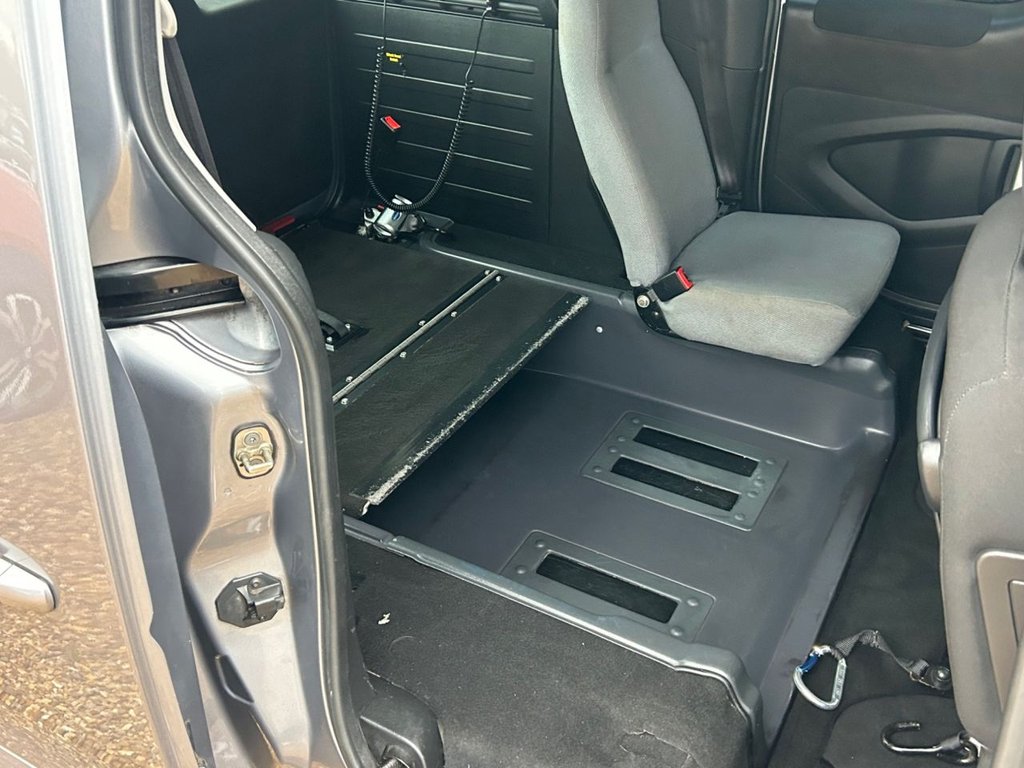 Used Peugeot Partner Tepee 2015 for sale - 77199848: Photo 9