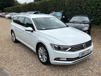 Volkswagen - Passat