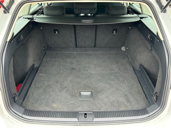 Used Volkswagen Passat 2015 for sale - 75648014: Photo 8