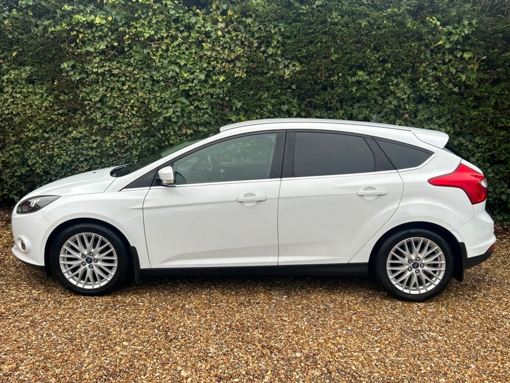 Used Ford Focus 2014 for sale - 77775948: Photo 4