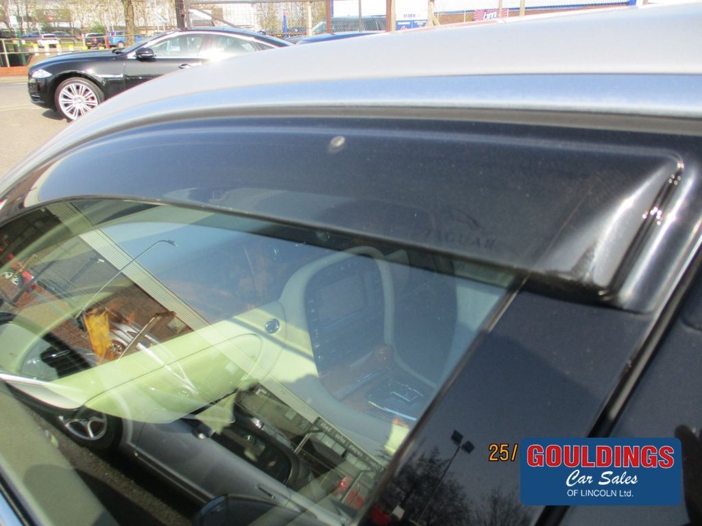 Used Jaguar XJ 2017 for sale - 77849814: Photo 23