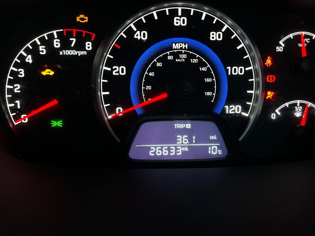 Used Hyundai i10 2019 for sale - 78117569: Photo 6