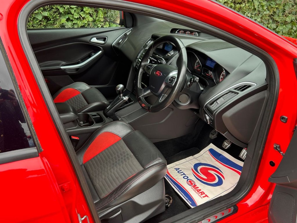 Used Ford Focus 2013 for sale - 77849428: Photo 10