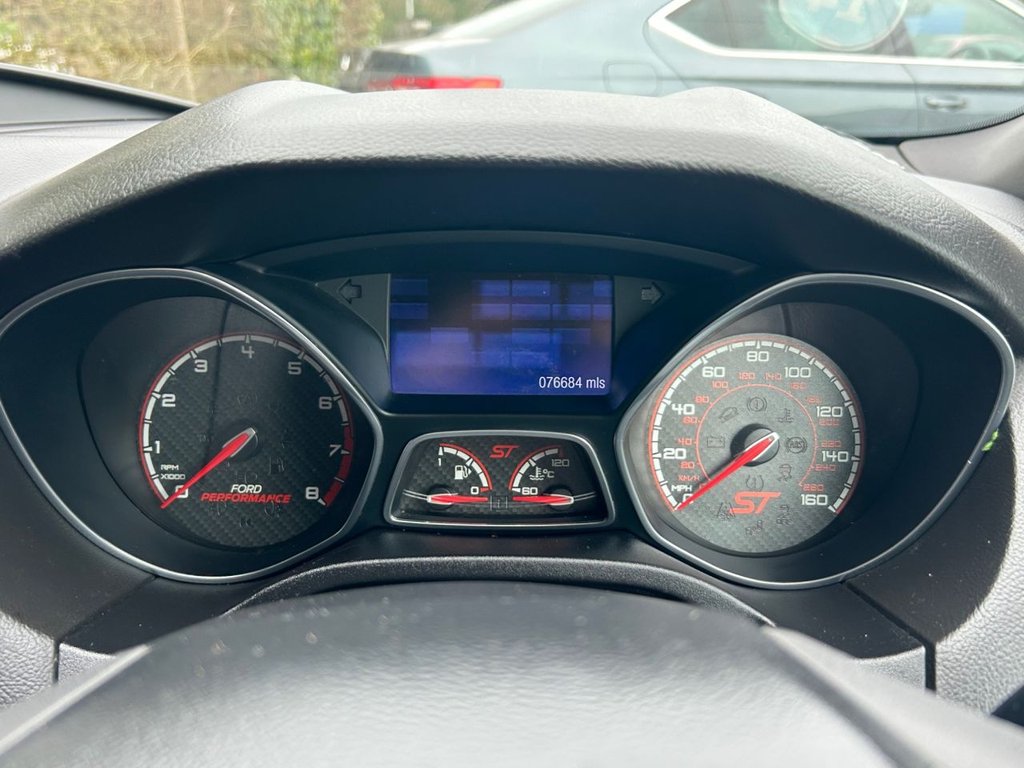 Used Ford Focus 2013 for sale - 77849428: Photo 12