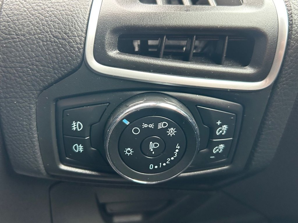 Used Ford Focus 2013 for sale - 77849428: Photo 21