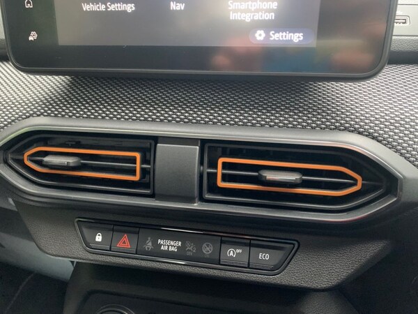 Used Dacia Sandero Stepway 2022 for sale - 68827896: Photo 25