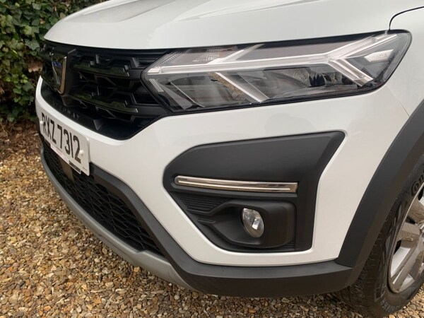 Used Dacia Sandero Stepway 2022 for sale - 68827896: Photo 37