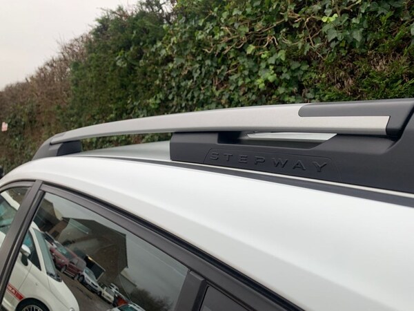 Used Dacia Sandero Stepway 2022 for sale - 68827896: Photo 41