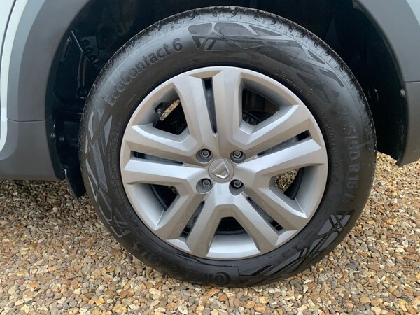 Used Dacia Sandero Stepway 2022 for sale - 68827896: Photo 42
