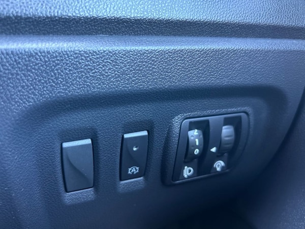 Used Renault Captur 2016 for sale - 74756287: Photo 24
