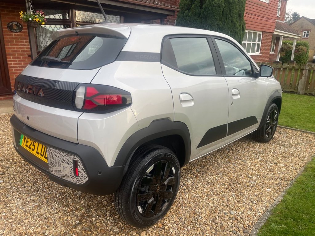 Used Dacia Spring 2025 for sale - 76406507: Photo 2