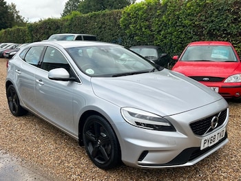 Volvo - V40