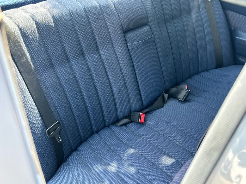 Used Mercedes-Benz 190 1987 for sale - 78167627: Photo 10