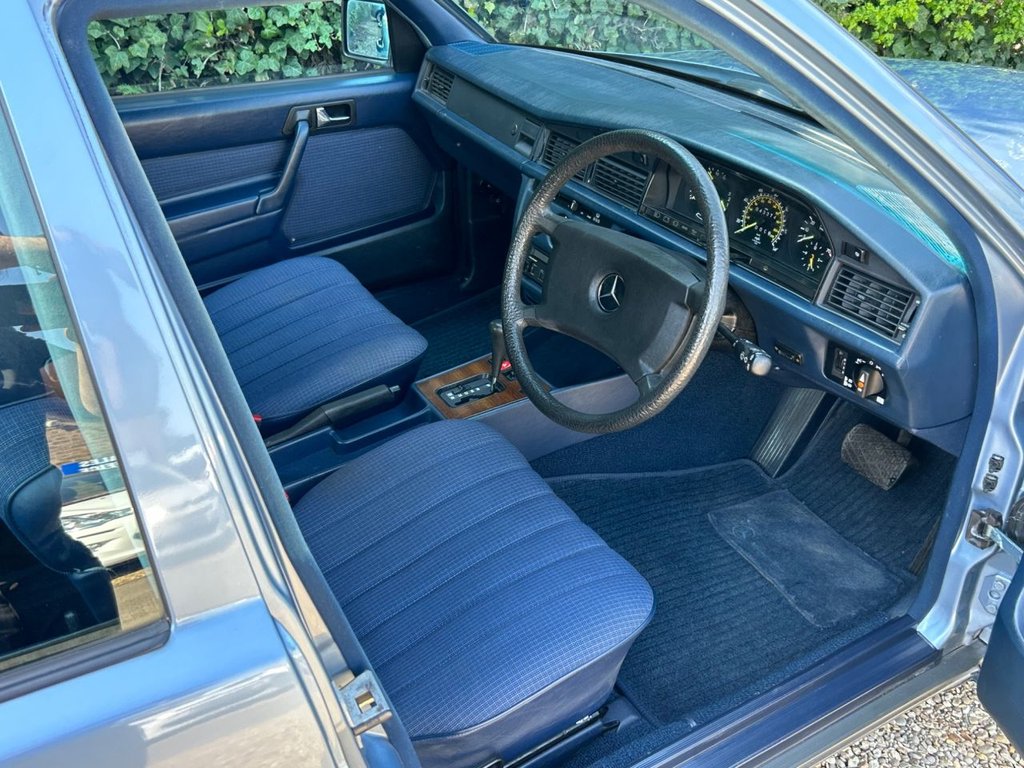 Used Mercedes-Benz 190 1987 for sale - 78167627: Photo 11