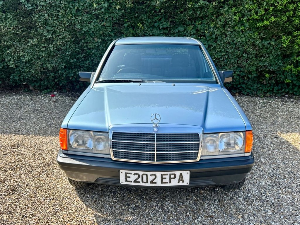 Used Mercedes-Benz 190 1987 for sale - 78167627: Photo 2