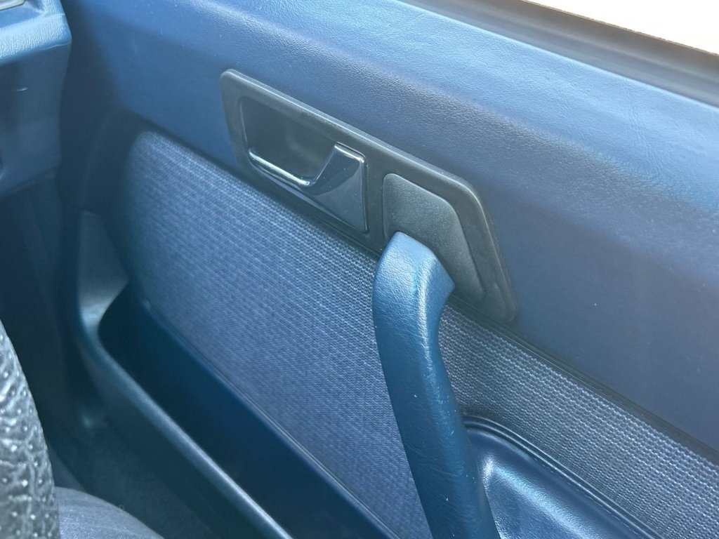 Used Mercedes-Benz 190 1987 for sale - 78167627: Photo 25