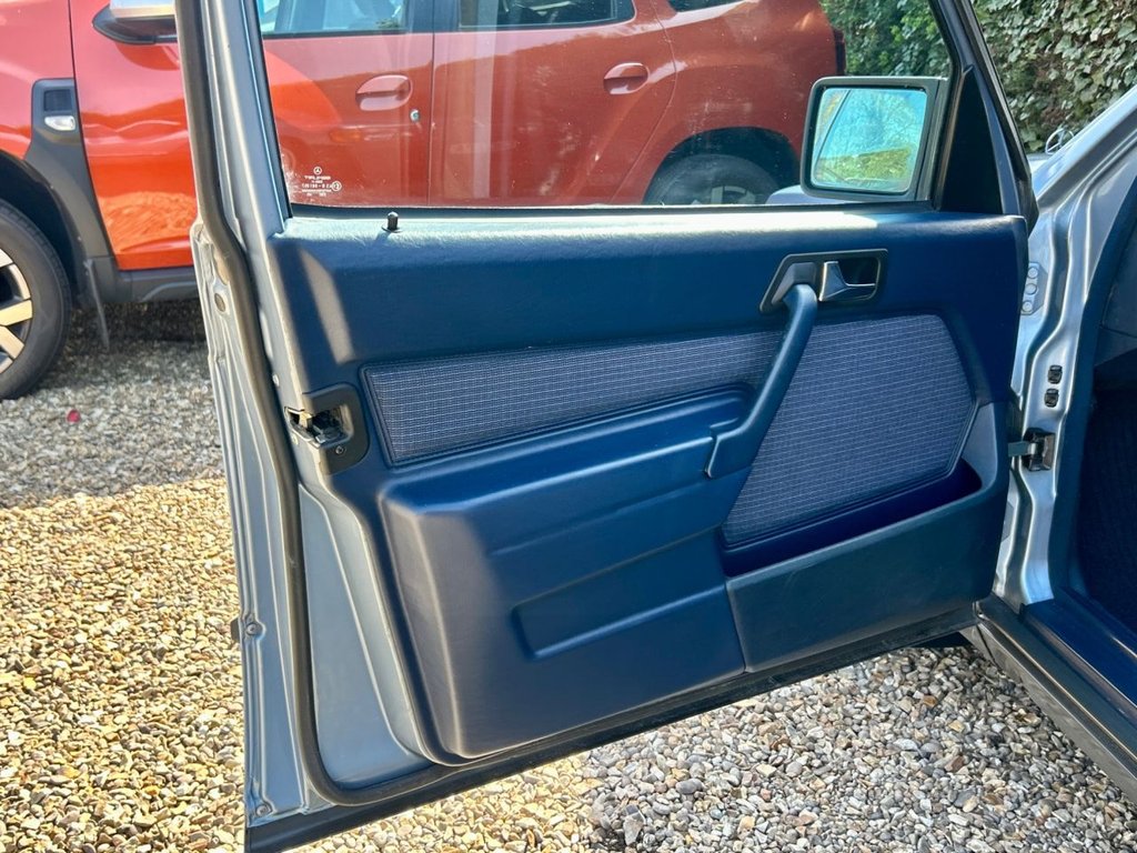 Used Mercedes-Benz 190 1987 for sale - 78167627: Photo 32