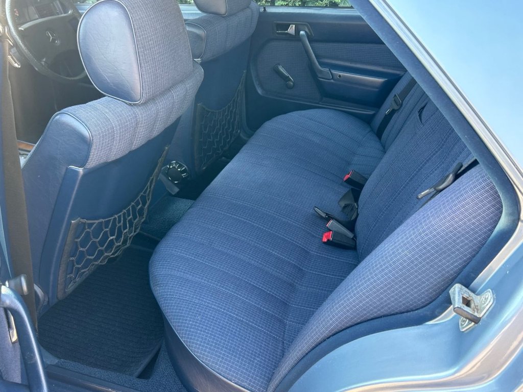 Used Mercedes-Benz 190 1987 for sale - 78167627: Photo 33