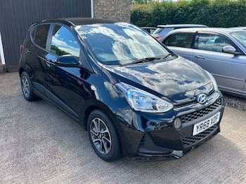 Used Hyundai i10 2018 for sale - 78851054: Photo