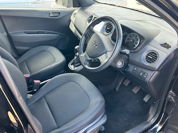 Used Hyundai i10 2018 for sale - 78851054: Photo