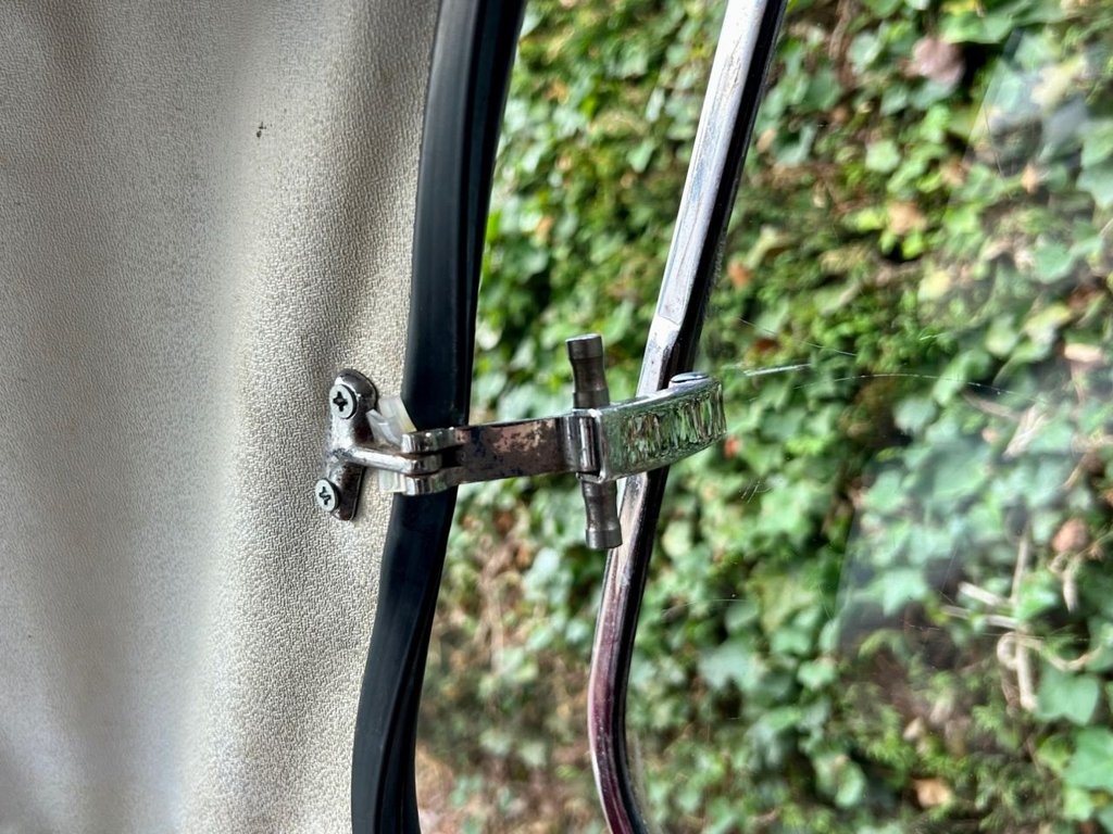 Used Morris Minor 1961 for sale - 77835138: Photo 30