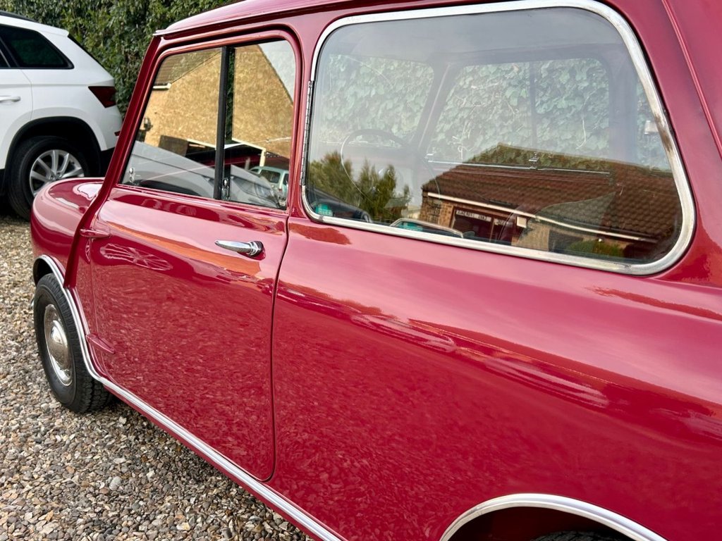 Used Morris Minor 1961 for sale - 77835138: Photo 45