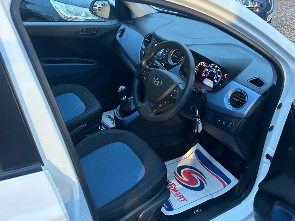 Used Hyundai i10 2017 for sale - 76942881: Photo 10