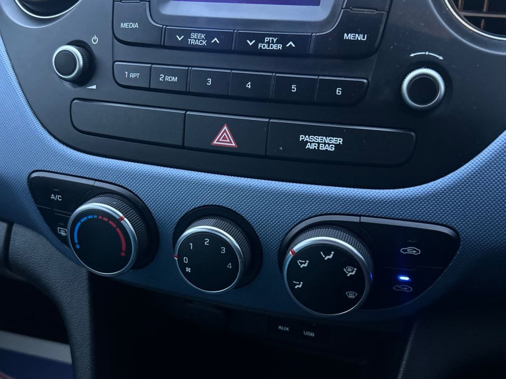 Used Hyundai i10 2017 for sale - 76942881: Photo 17