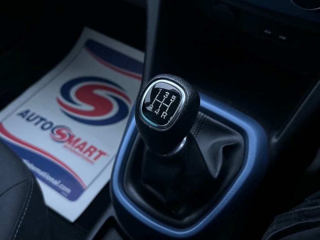 Used Hyundai i10 2017 for sale - 76942881: Photo 19