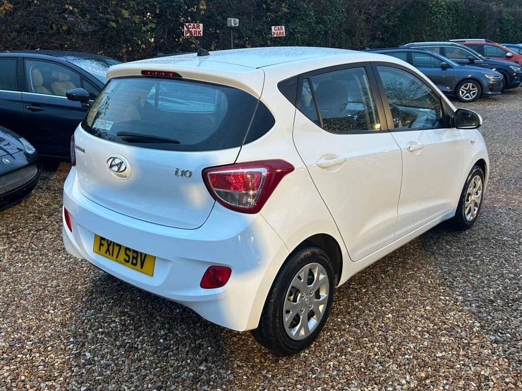 Used Hyundai i10 2017 for sale - 76942881: Photo 6