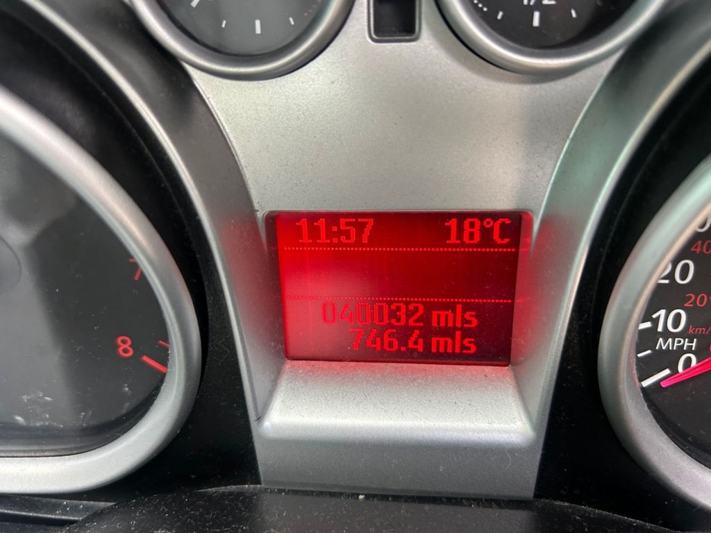 Used Ford Focus 2010 for sale - 78134297: Photo 4