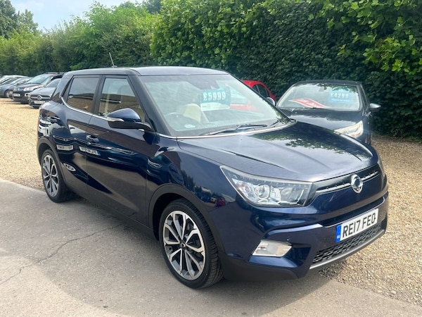 Used Ssangyong Tivoli 2017 for sale - 75365437: Photo 1