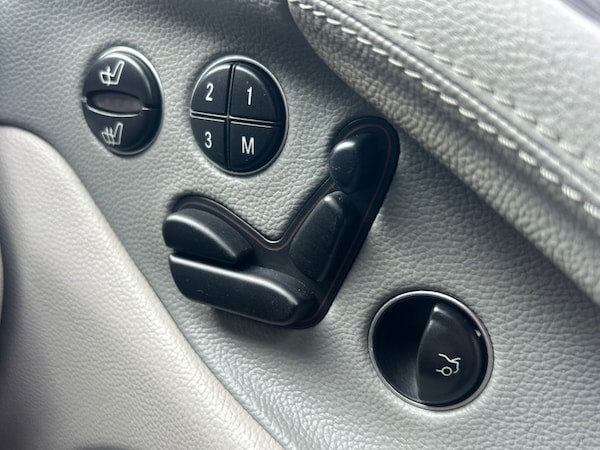 Used Mercedes-Benz SL 2002 for sale - 62888732: Photo 28