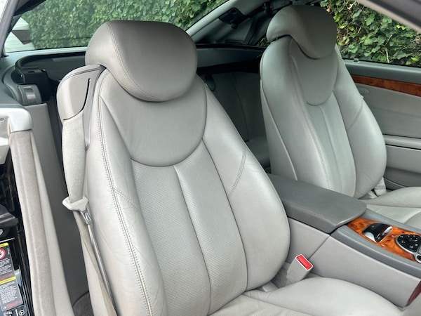 Used Mercedes-Benz SL 2002 for sale - 62888732: Photo 30