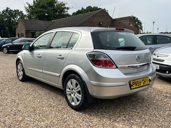 Used Vauxhall Astra 2009 for sale - 78737711: Photo
