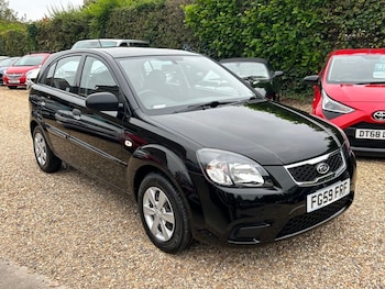 Kia - Rio
