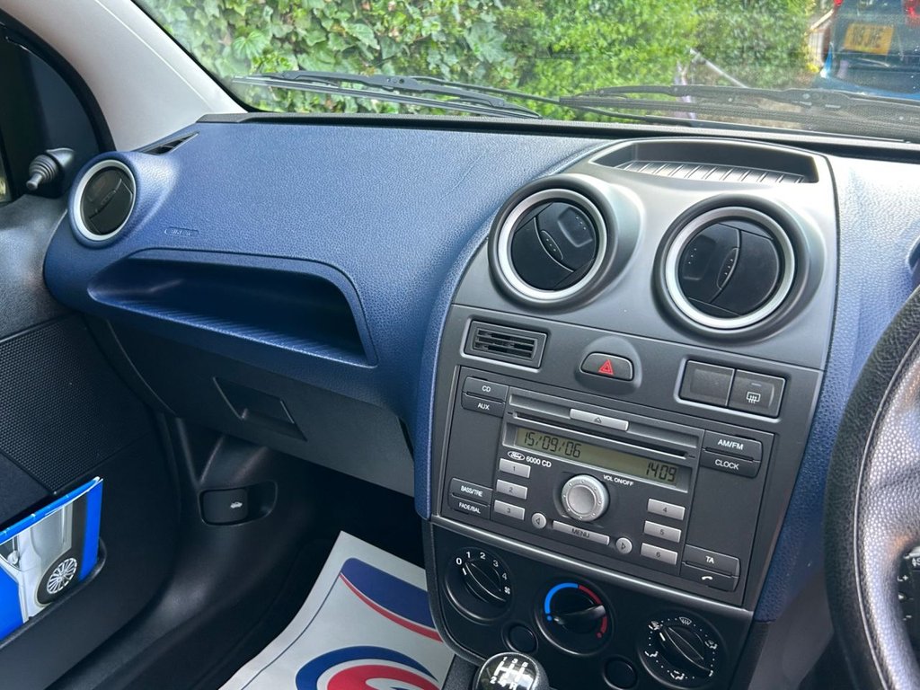 Used Ford Fiesta 2006 for sale - 76495909: Photo 15