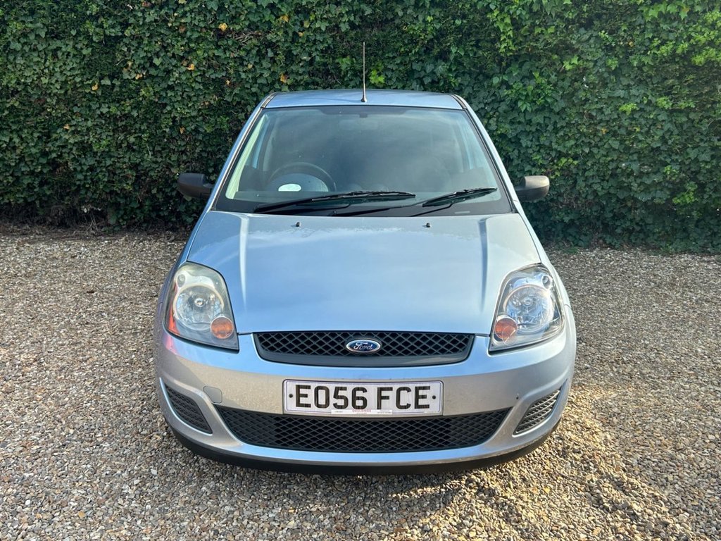 Used Ford Fiesta 2006 for sale - 76495909: Photo 2