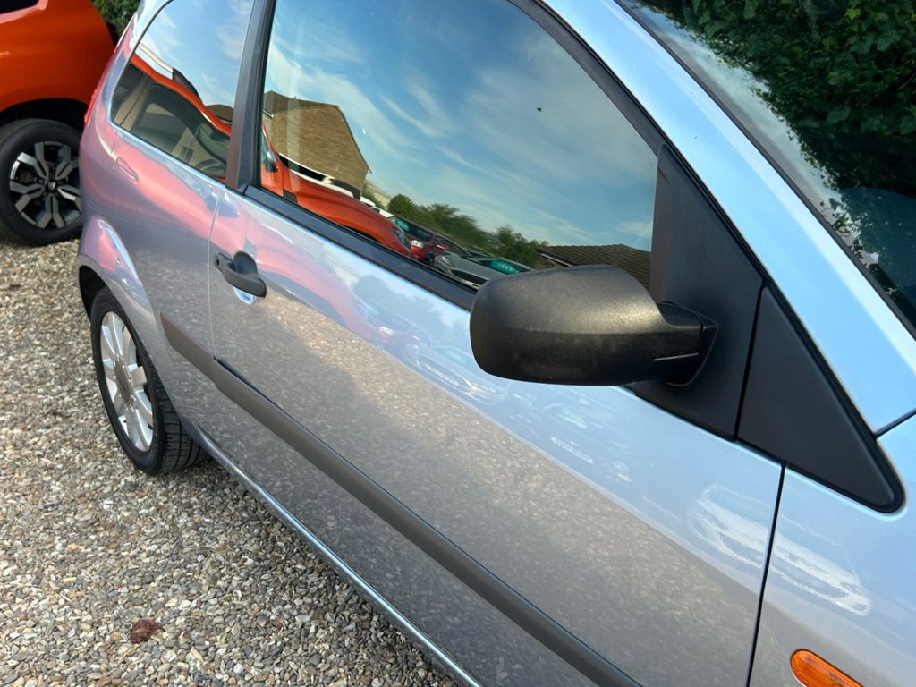 Used Ford Fiesta 2006 for sale - 76495909: Photo 37