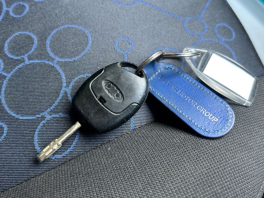 Used Ford Fiesta 2006 for sale - 76495909: Photo 39