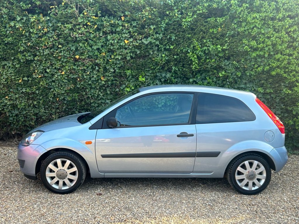 Used Ford Fiesta 2006 for sale - 76495909: Photo 4